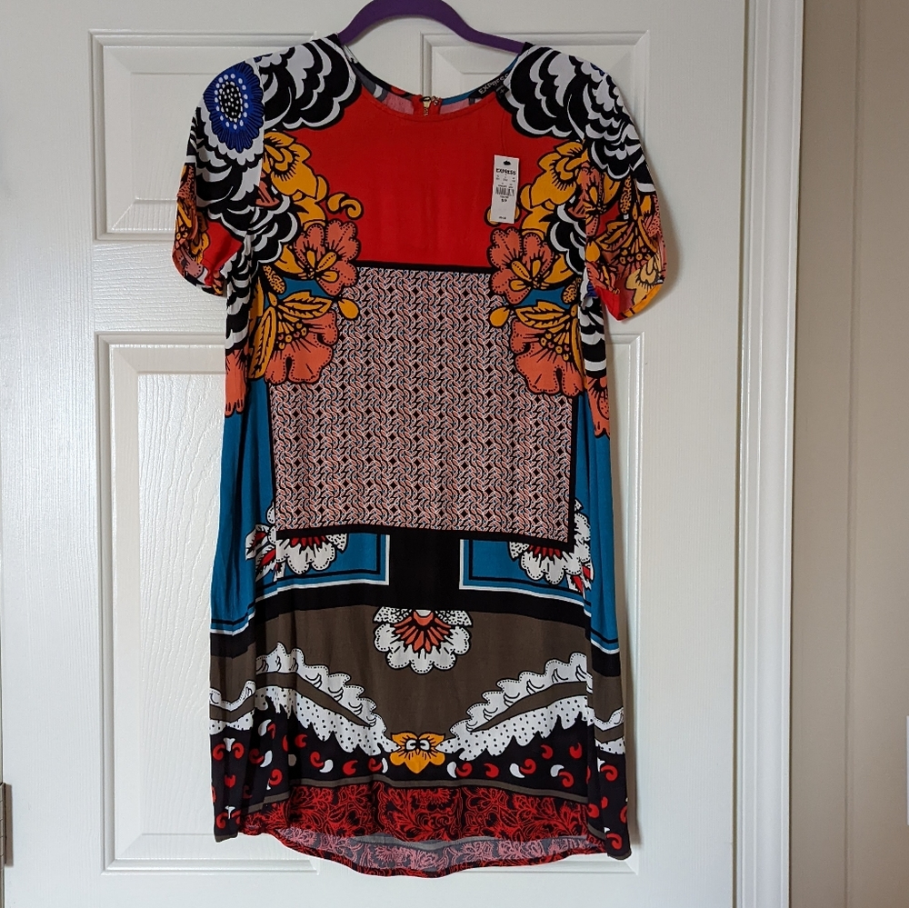 Express lightweight dress